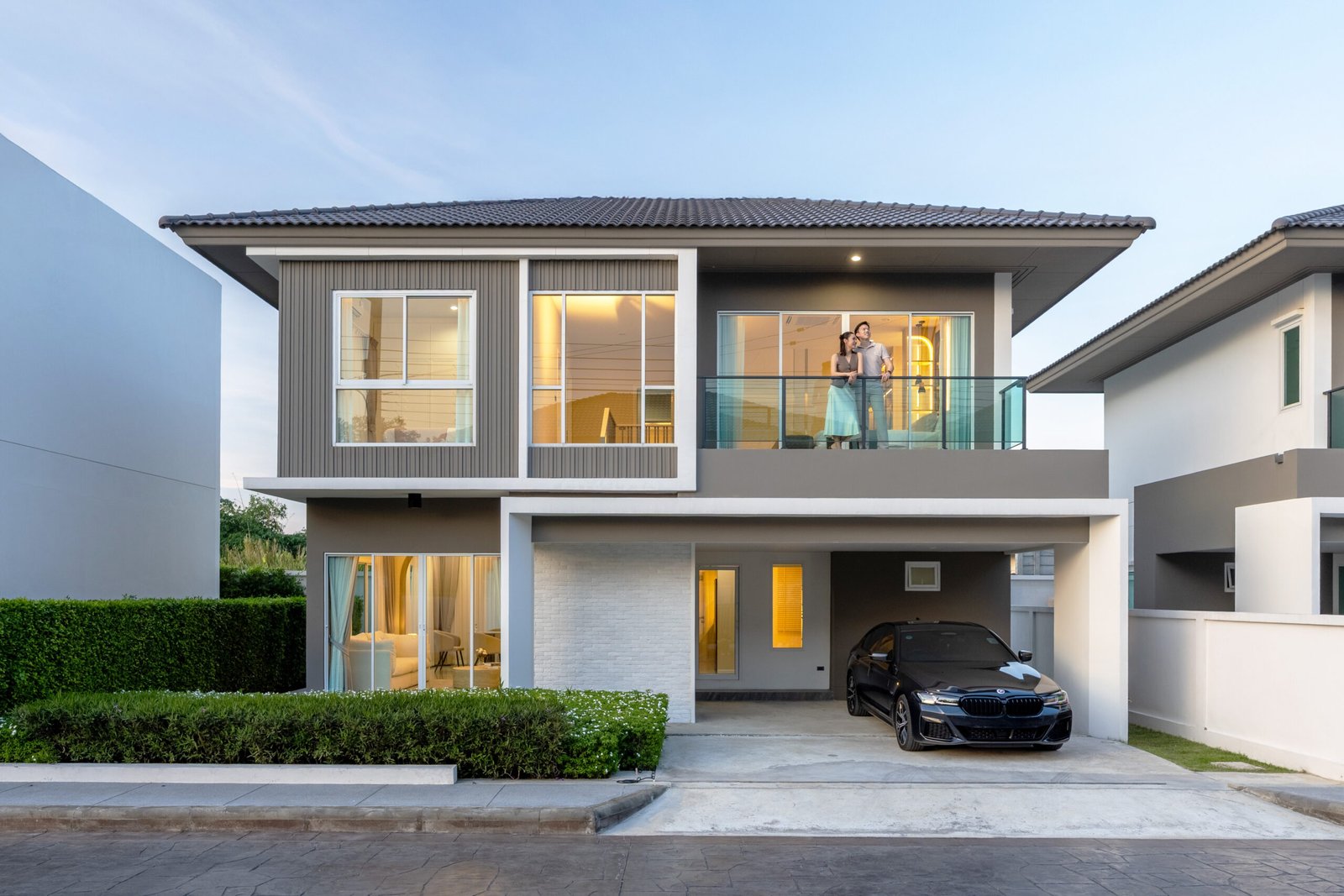 บี ทเวนตี้ เวสต์เกต